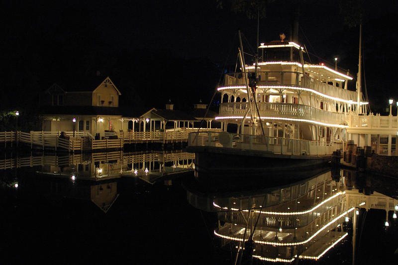 427316643_6mqRM-L.jpg