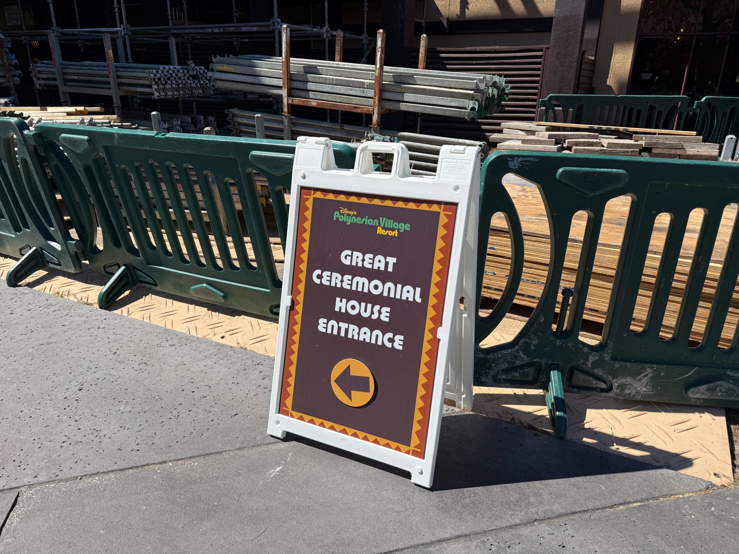 Pineapple Lanai Scaffolding Pineapple Lanai Scaffolding