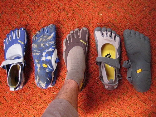 vibram-five-fingers-shoes.jpg