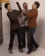 tumblr_lpjmqkFhry1qavg9x.gif