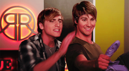 tumblr_ltyhahu6DY1qeeagco2_500.gif