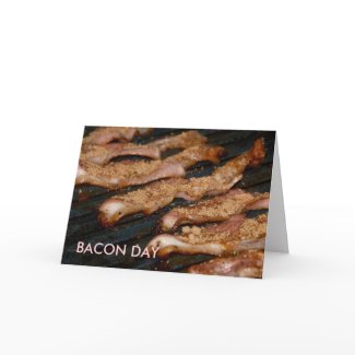 bacon_day_invitations_card-p1375745022383645077l0q_325.jpg