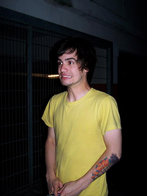 tumblr_lnlak7bv7e1qdw88wo1_500.png