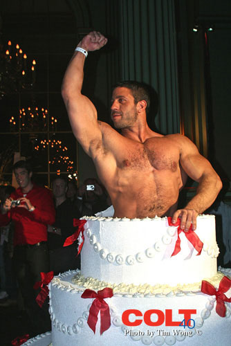 gay-porn-pic-COLT-Carlo-Masi-cake-pic.jpg