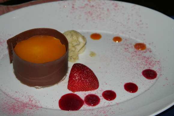 p261564080-3.jpg