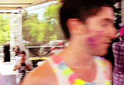 tumblr_mnjsyfmGx11qanwfro6_r1_250.gif