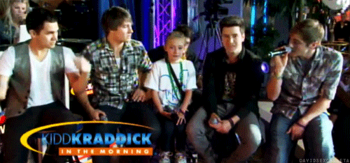 tumblr_lvi1souDrR1qc479po1_500.gif