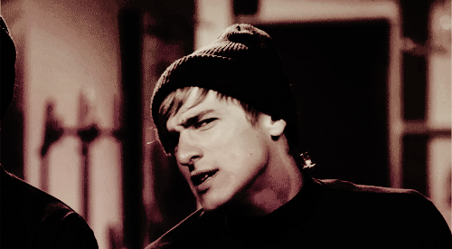 tumblr_lra2xjVCSk1qeeagco1_500.gif