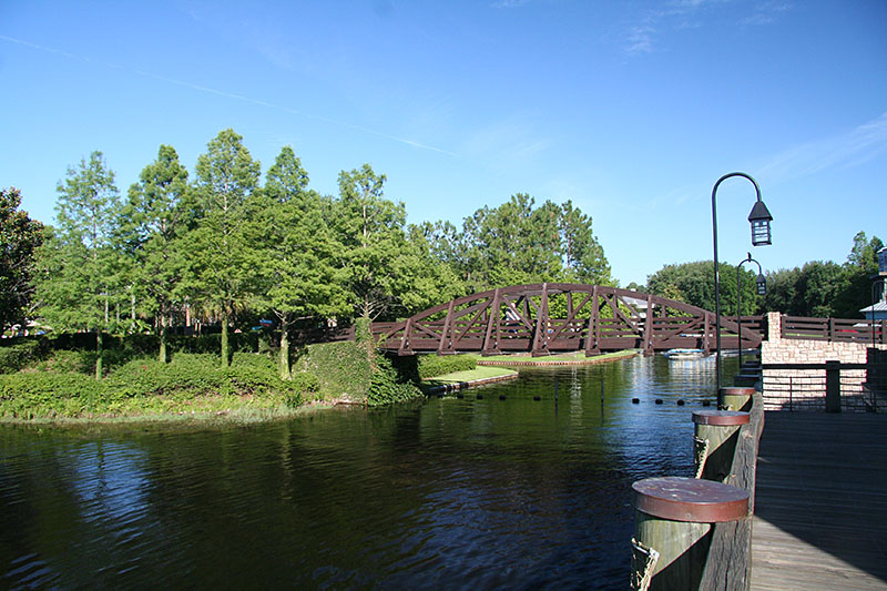 POR-Main-2006-1466_forum.jpg