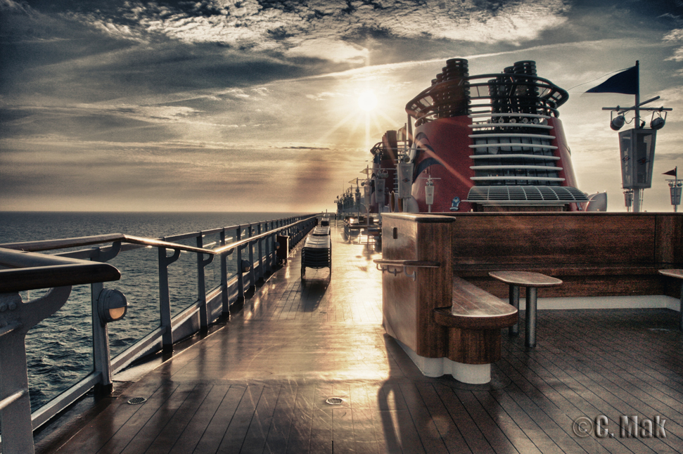 deck10-2hdr-lowres.jpg