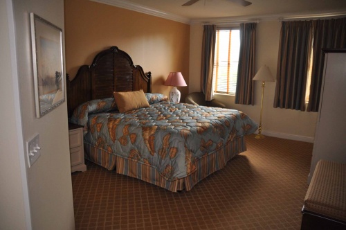 OKW-Jul-10-Bdroom-11.jpg