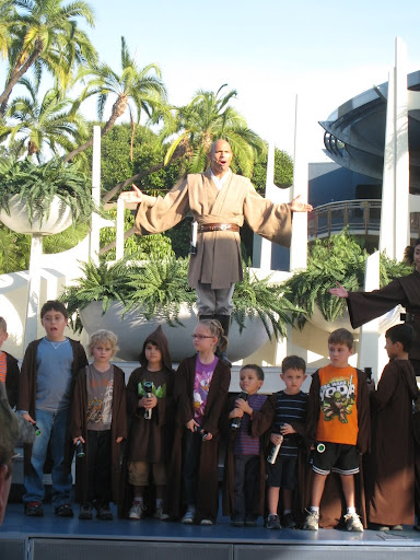 LIN2008_1112_155101.JPG