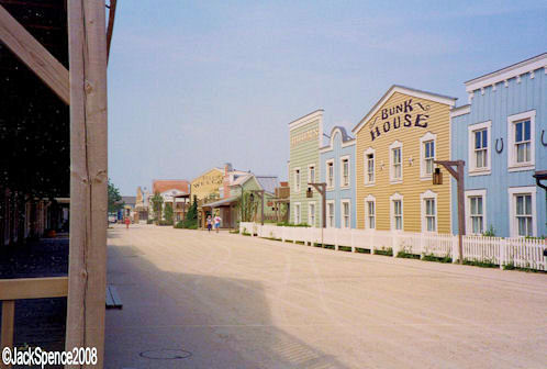 Hotel%20Cheyenne%2004.jpg