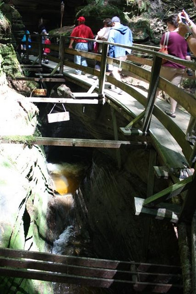 547204005_xYFLg-L-2.jpg