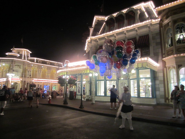 22389294597_7191cfa389_z.jpg