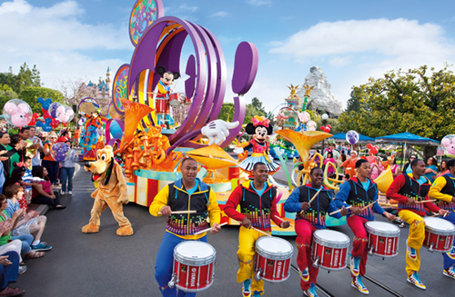 Disneyland-xD-disneyland-33311078-500-327.png
