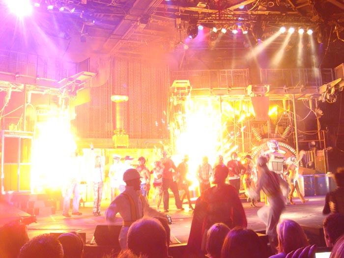 hhn200749c_180.jpg