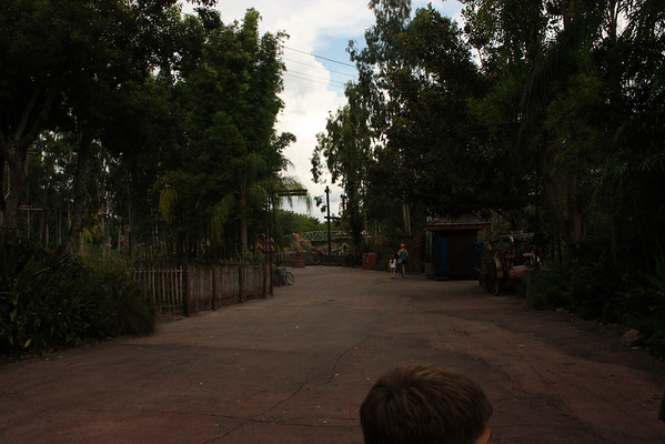 600816242_grZBH-M.jpg