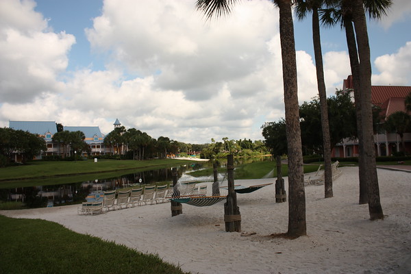643221622_XKnRR-M.jpg