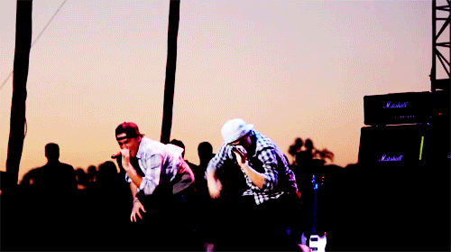 tumblr_lnqkna2kb11qeeagco1_500.gif