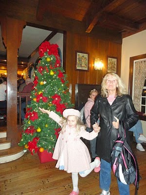 christmast%2Br.JPG