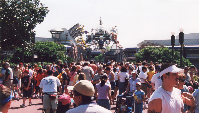 1200870606_YdmY3-L.jpg