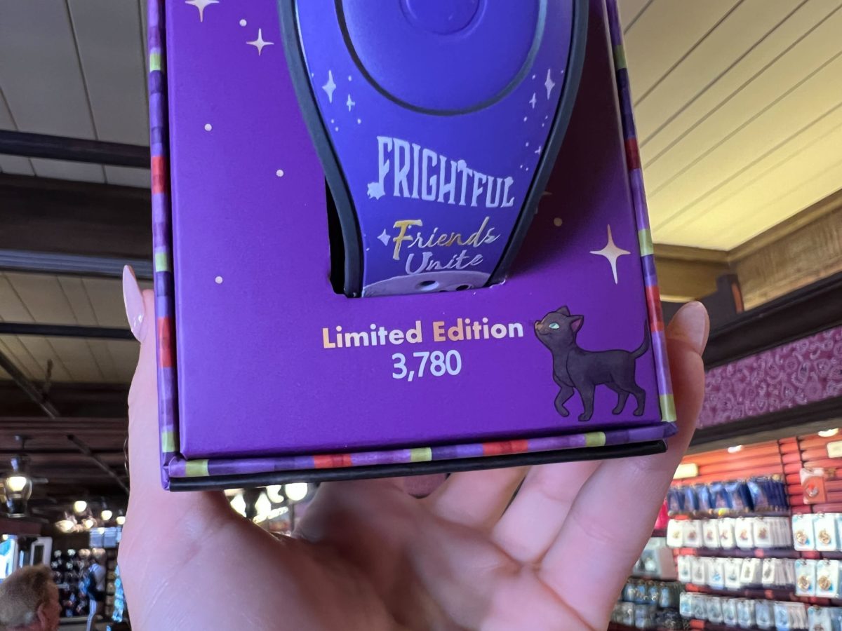 villains spelltacular magicband 3