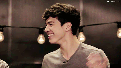 tumblr_n3psn1OuI21s2avgeo1_500.gif