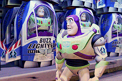 tumblr_m02g78OgJS1qe7736o1_r1_250.gif