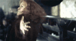 tumblr_loeg86jJK11qc2jhfo3_r1_250.gif