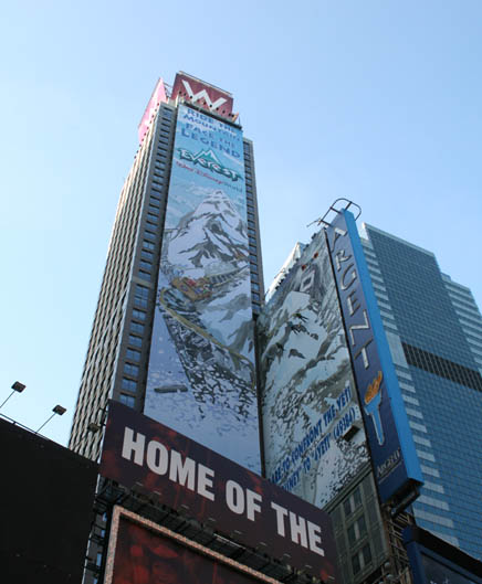 everest-timessquare3.jpg