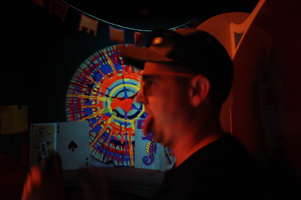 547915285_BkNC6-M.jpg