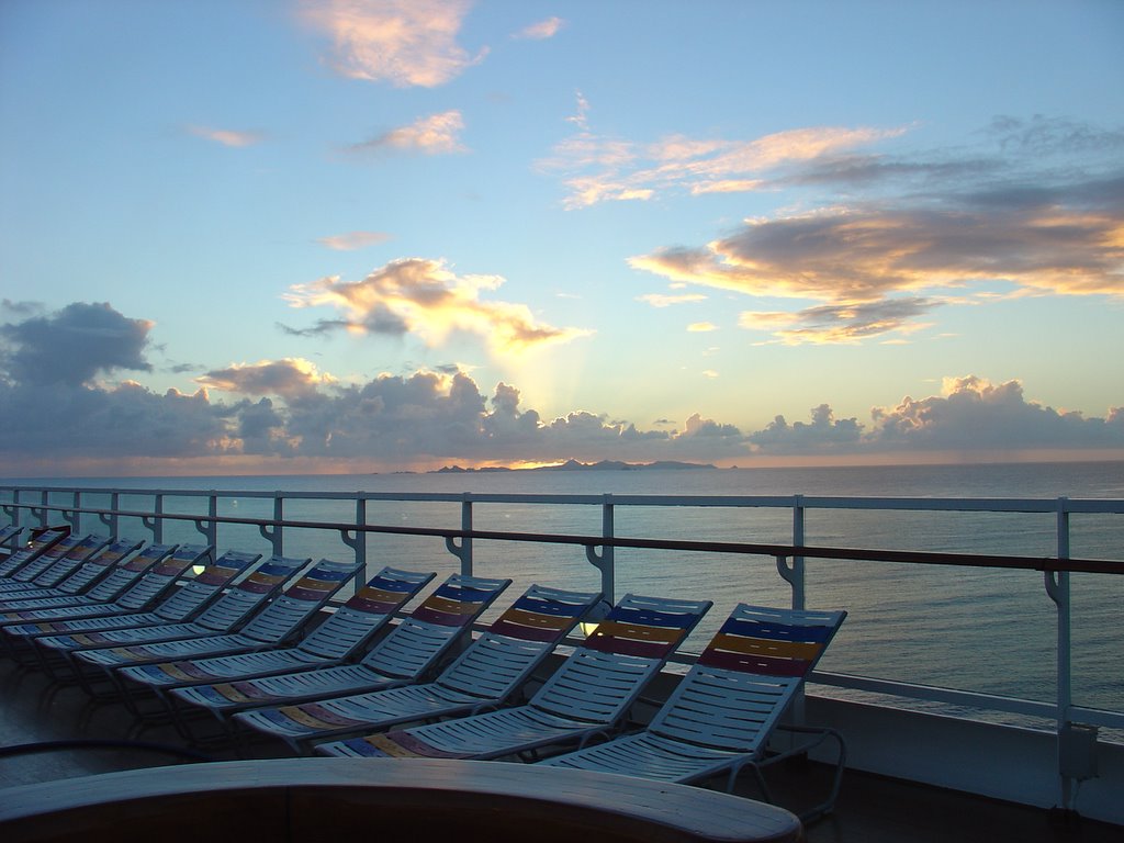 DisneyCruise2005%20117.jpg