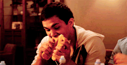 tumblr_lvjx4stIEg1qcqjrpo4_250.gif