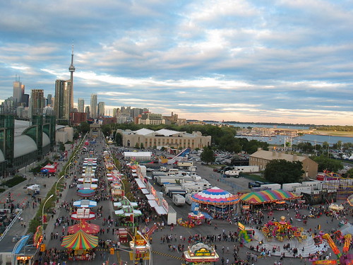 46224111_ab3e524389.jpg
