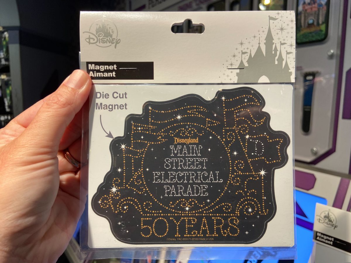 MAIN STREET ELECTRICAL PARADE MERCH 8