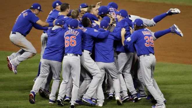 _92235565_baseball.jpg