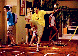 tumblr_lu5frrv3gg1qd5cyto2_250.gif
