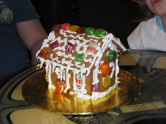 gingerbread_house.jpg