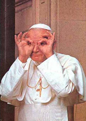 Pope%20Peeping.jpg