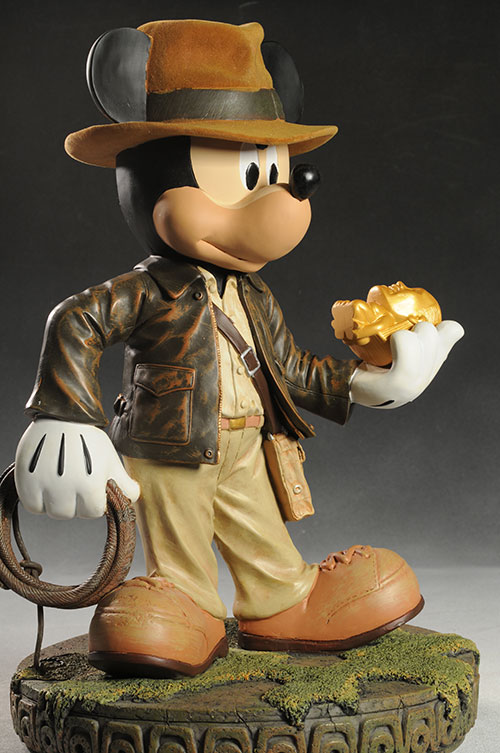 review_indymickey_2.jpg