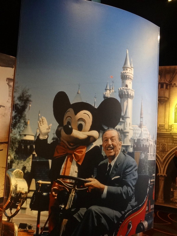 19692408801_fb04151d59_c.jpg