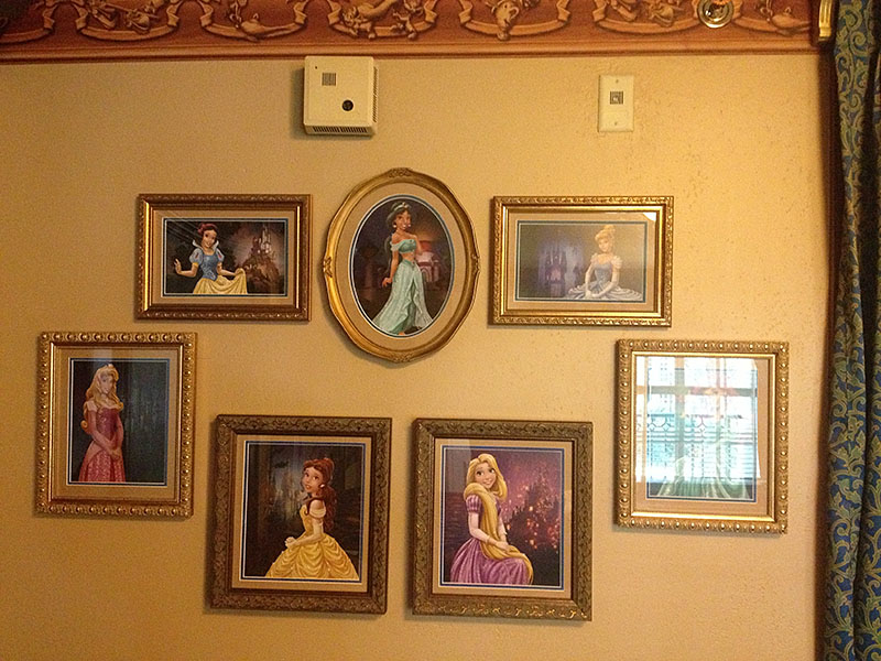 PO.org-Guest-Resort-NewRoyalPortraits_forum.jpg