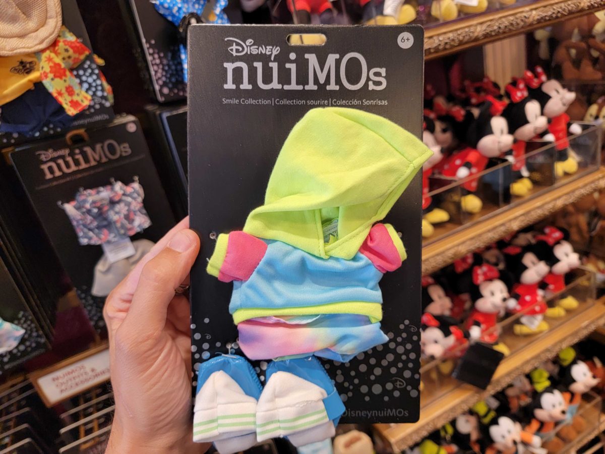 disney-nuimos-marie-plush-092450-1200x900.jpg