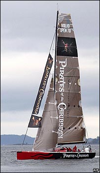 _40965308_piratesyacht_ap.jpg