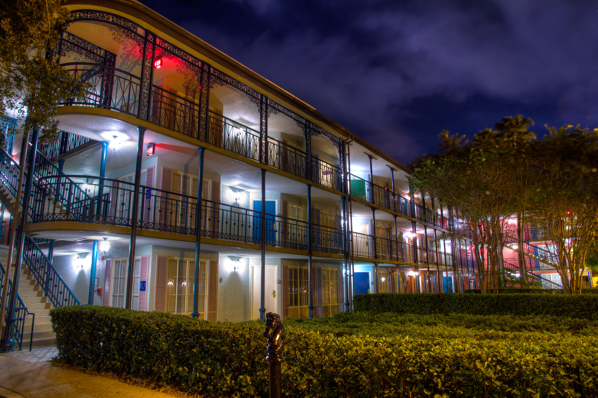 POFQ-Grounds-2011-3410-HDR_large.jpg