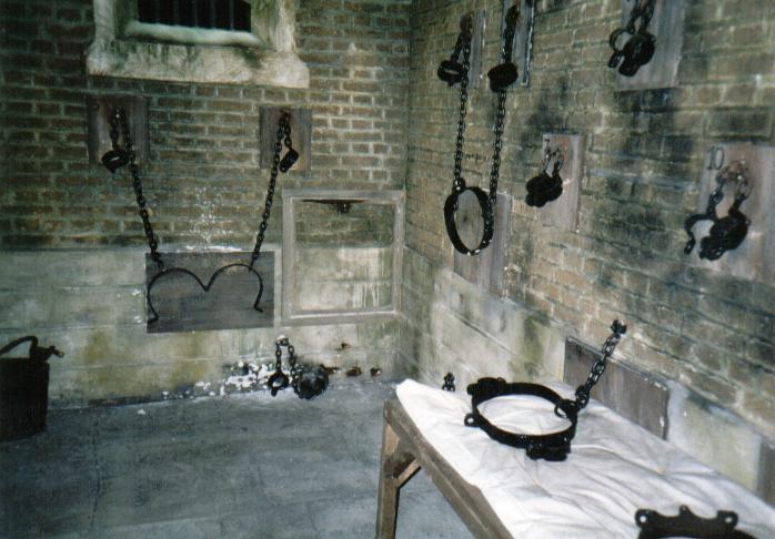 torture-chamber.jpg