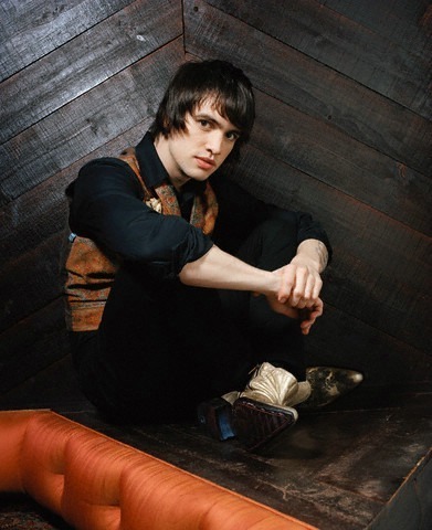 Brendon-Urie-brendon-urie-2117335-391-480.jpg