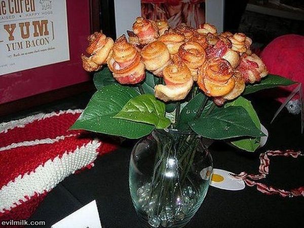 Bacon_Roses995.jpg