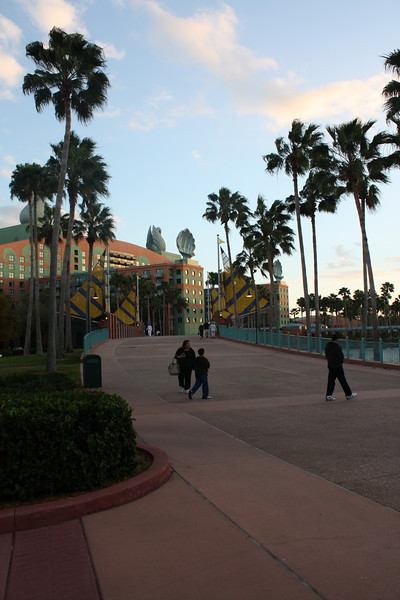 1211988126_MG2Pc-L.jpg